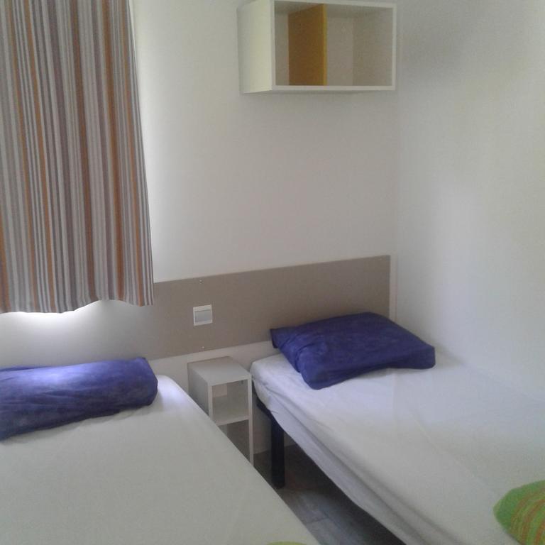 Le Bourg-dʼOisans A La Rencontre Du Soleil - Camping מראה חיצוני תמונה