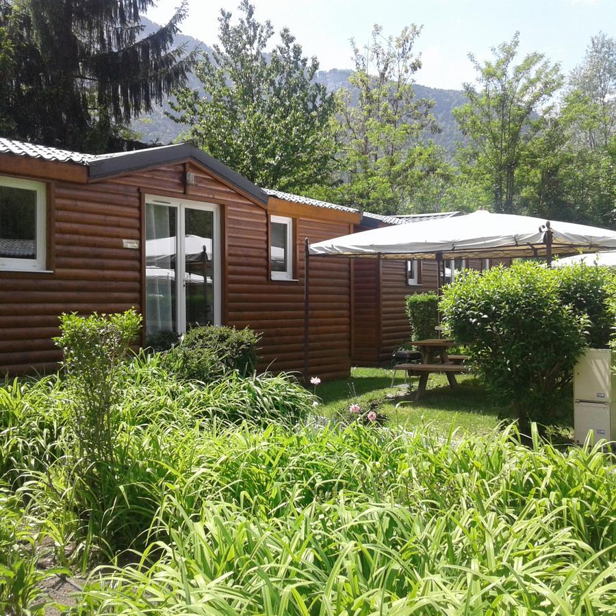 Le Bourg-dʼOisans A La Rencontre Du Soleil - Camping מראה חיצוני תמונה