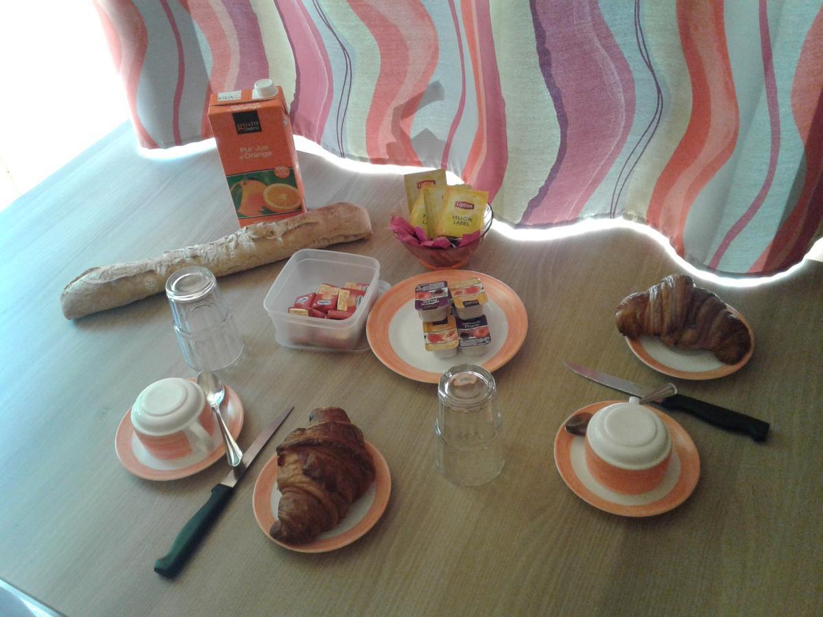 Le Bourg-dʼOisans A La Rencontre Du Soleil - Camping מראה חיצוני תמונה